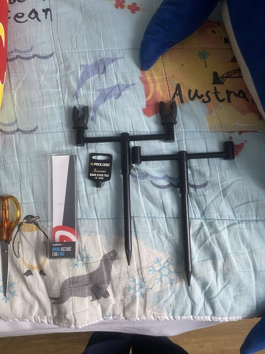 Buzz bary trakker z podpórkami prologic avenger