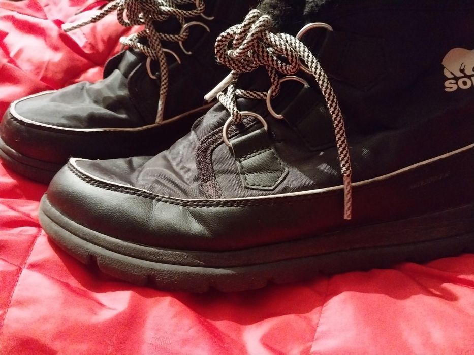 Взуття      39. .