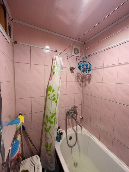 Срочно продаётся двухкомнатная квартира