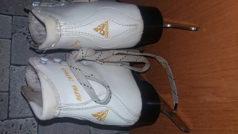 Продам коньки в хором состоянии