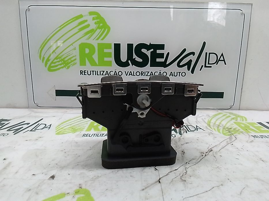 Difusor / saída de ar AUDI A6 Avant (4F5, C6)