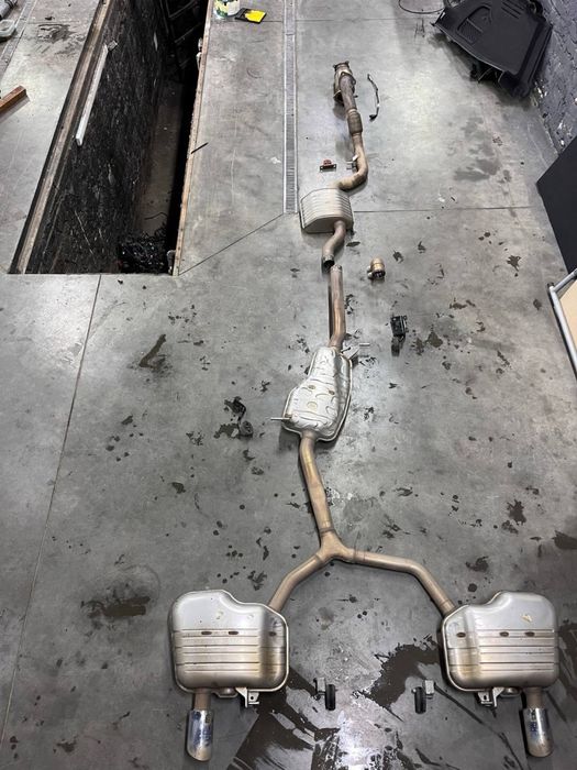 Вихлопна система / вихлопна труба / вихлоп / глушитель Audi A4 B9