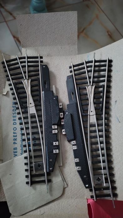 Zwrotnice elektryczne Prefo H0 1:87 kolejka