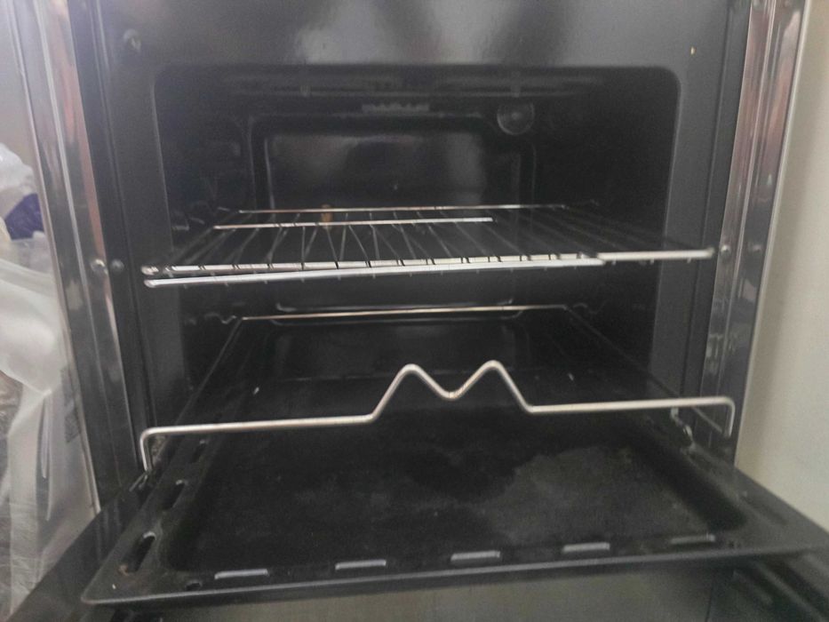Fogão Meireles gas e forno electrico