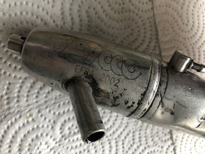 Lote de 4 escapes 1/8 nitro