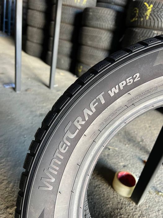Шини 205/60 r16 Kumho WinterCraft wp52 2022р (235)
