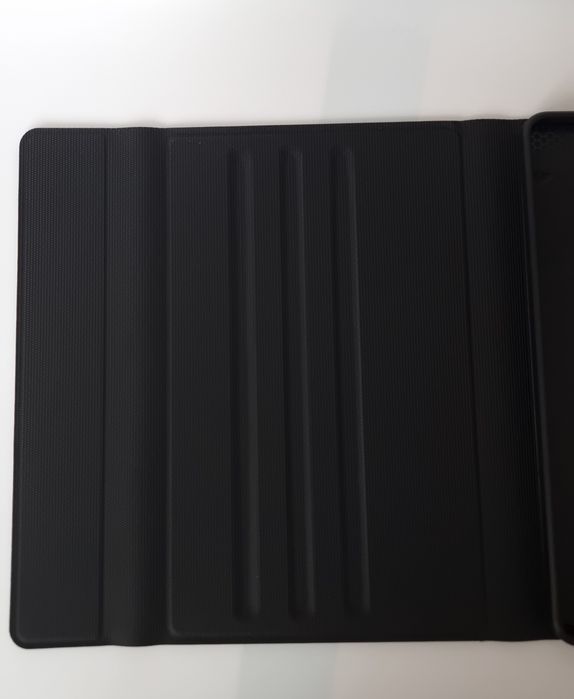 Etui z klawiaturą Olycism do Samsung Galaxy Tab A9 8,7"