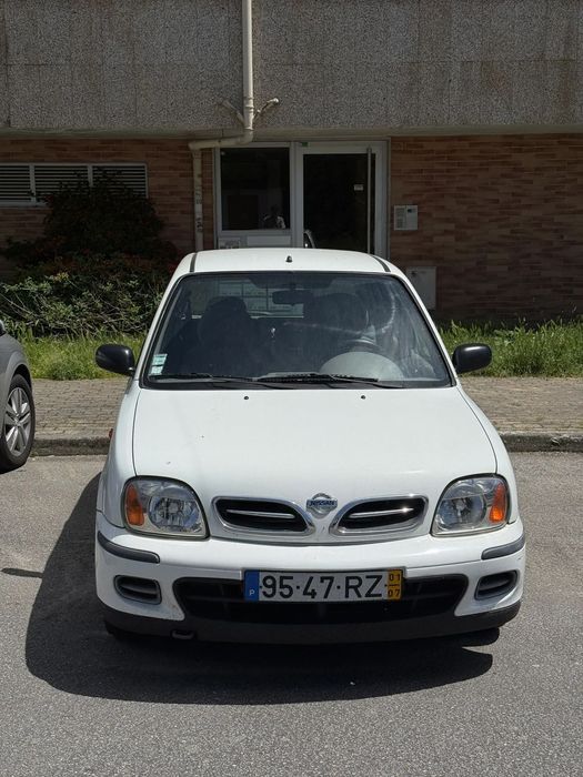 Nissan Micra 1.0 Elegance AC