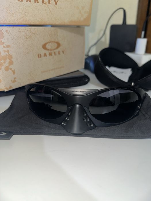 Oakley Plantaris OO943701