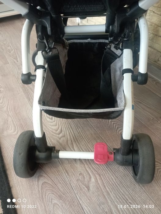 Прогулочна коляскв  YOYA  CARE