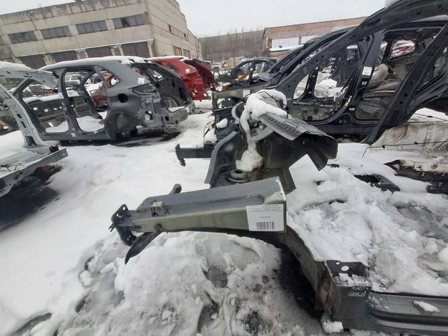 Четверть передняя левая VOLKSWAGEN  TIGUAN 09-17 5N0810135