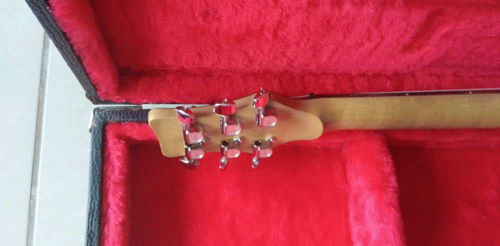 Guitarra Framus Diablo custom