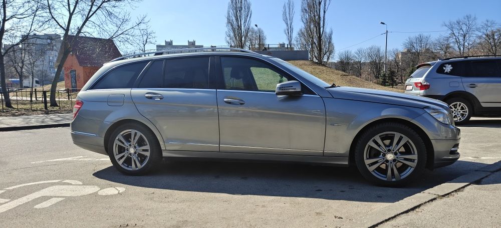 Mercedes C 2011 2.2 дизель автомат