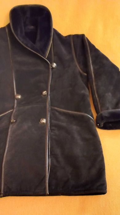 Kożuszek marki C&A z naturalnej skóry zamszowej (ircha)OBNIŻKA CENY