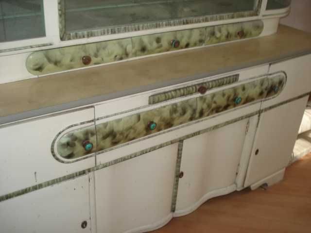 kredens kuchenny PRL