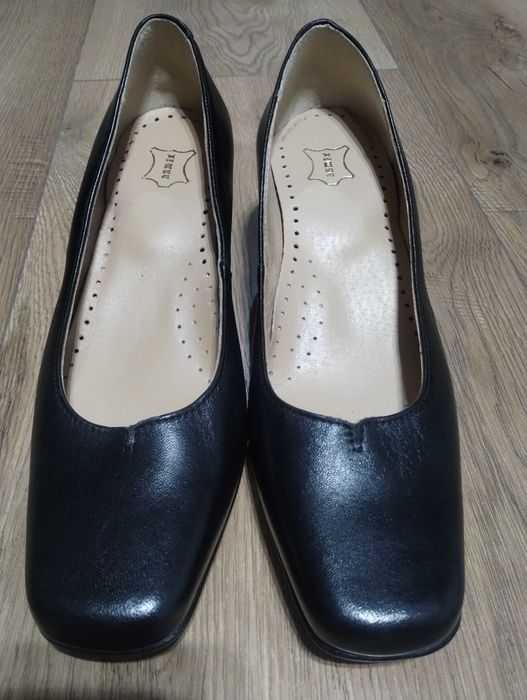 Damskie buty wyjściowe,nowe