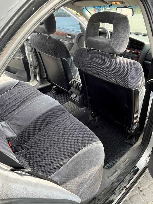 авто Opel Omega, 2002
