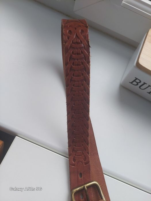 Męski wytłaczany, skórzany pasek