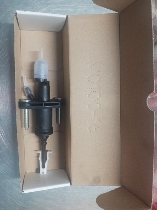 Vendo bomba do pedal de embraiagem para opel insignia
