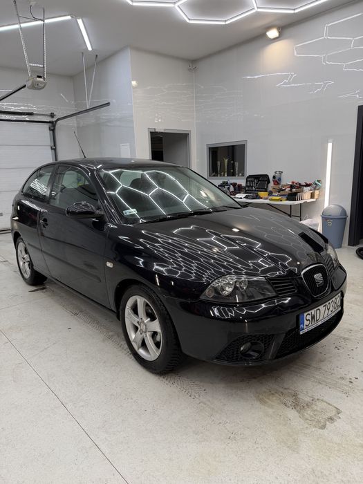 Seat ibiza 1.4 benzyna 2006r klima
