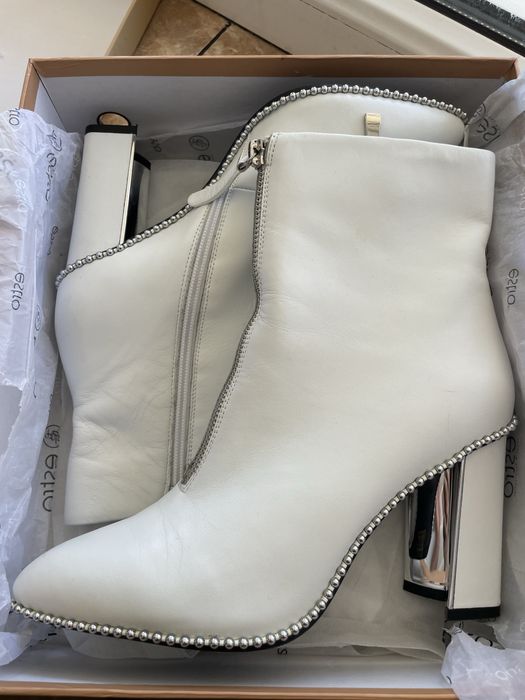 Череки на каблуці  estro 38