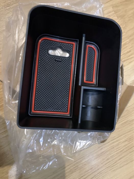 Tabuleiro Apoio braço SEAT Ibiza ou Arona