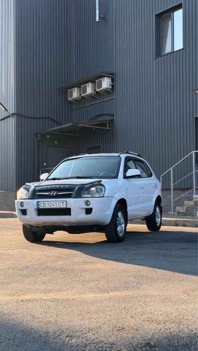 Продам Hyundai Tucson 2008 року випуску, 2.0 газ/бензин,