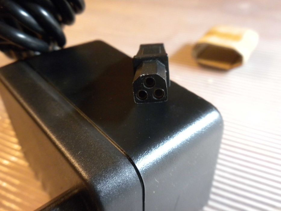 Блоки питания 21V AC 0,9А; 24V DC 2-2.5A