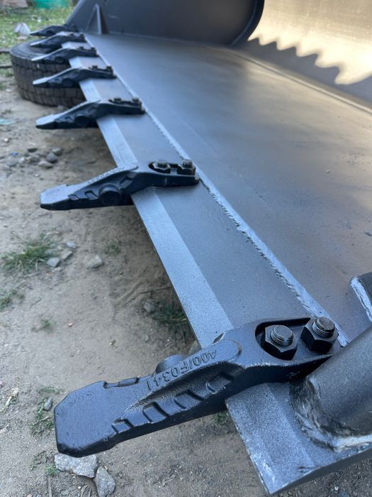 Ковші для JCB, Manitou | Виготовлення та ремонт під замовлення