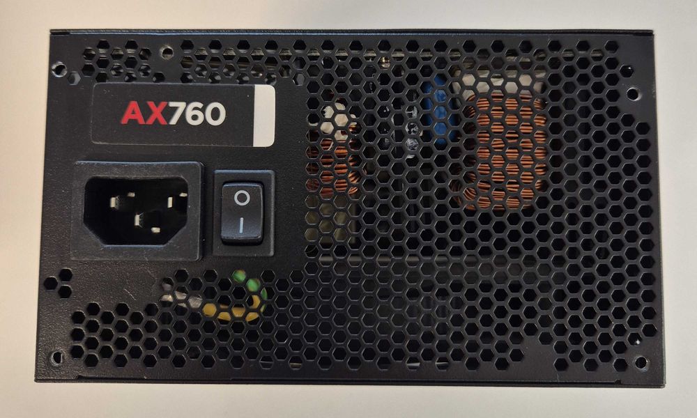 Fonte Corsair AX760436241627287408641