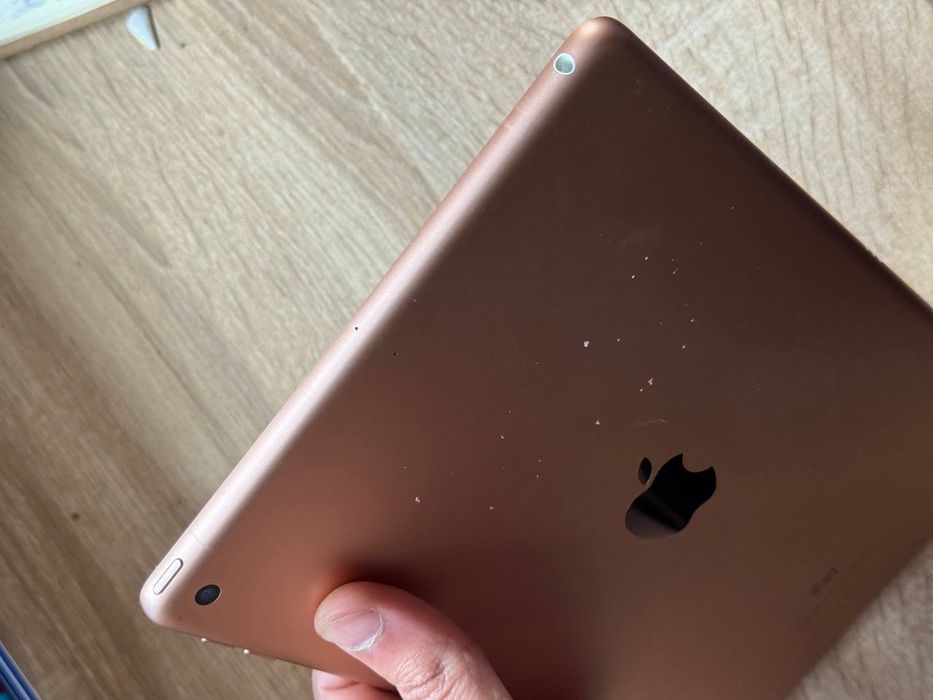 Ipad 7 127gb акумулятор 99%