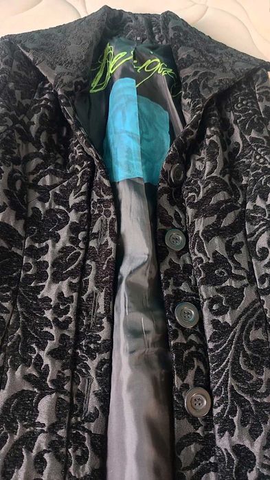 Casaco comprido preto