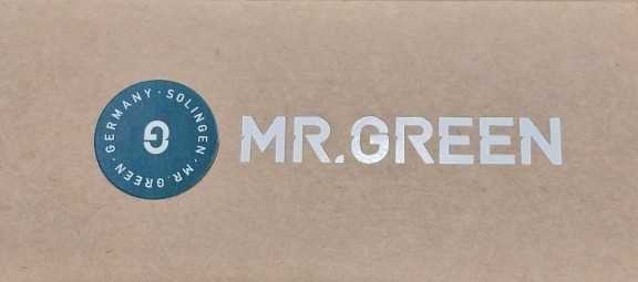 Profesjonalny dwustronny pilnik do stóp ze stali nierdzewnej.