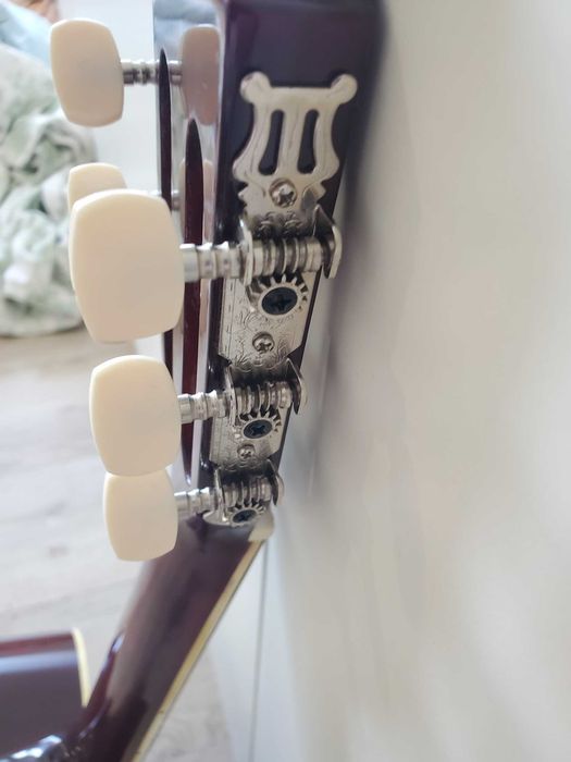 4/4 гітара класична нова бордова червона