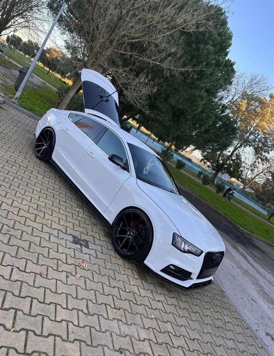 AUDI A5 2.0 TDI 177CV  Impecável