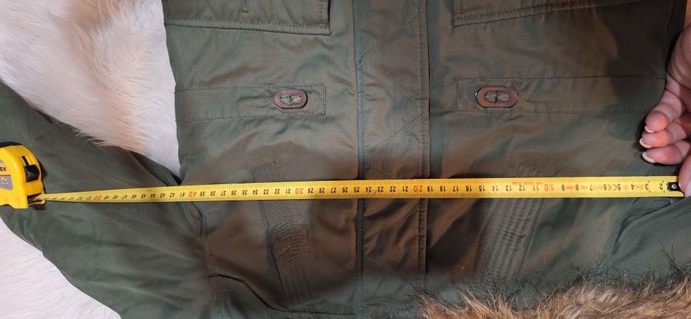 Kurtka zimowa Palomino C&A z kapturem 128cm jak nowa