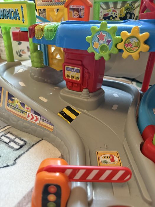 Garaz parking tut tut autka VTech