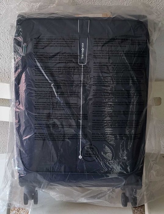 Mala Samsonite Popsoda Spinner 66/24 EXP Dark Blue, Nova