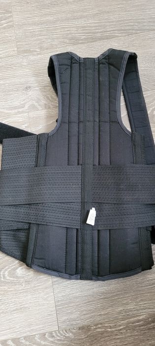 Корсет поясничний