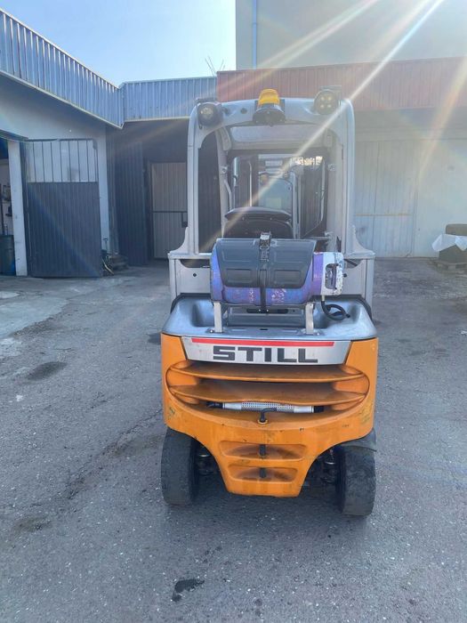 Still RX70-18 z 2019, triplex, netto 33800,