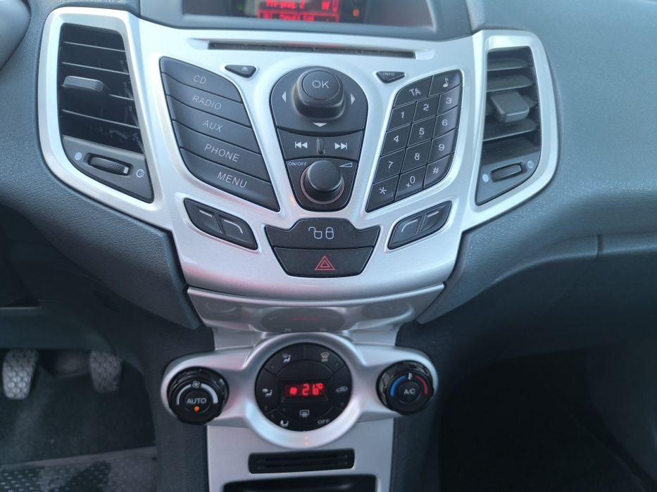 Ford Fiesta 1.2 gasolina 120mil km Dist.mudada