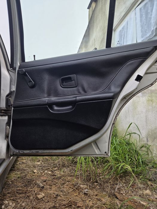 Interior BMW E36 Sedan Pack M