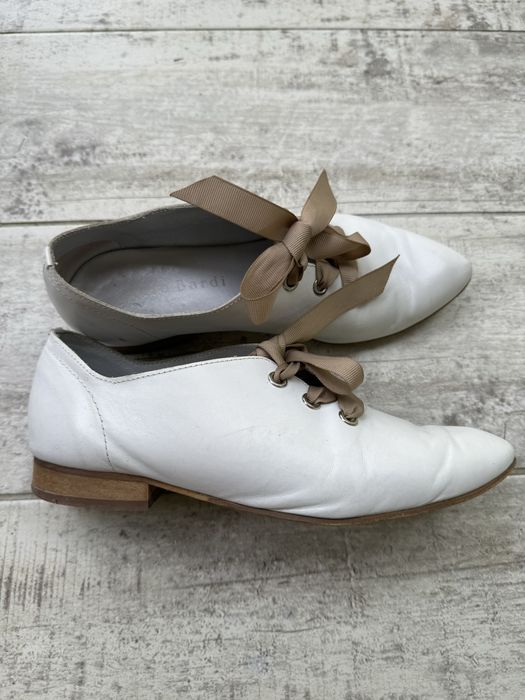 Buty skorzane Sergio Bardi biale 36