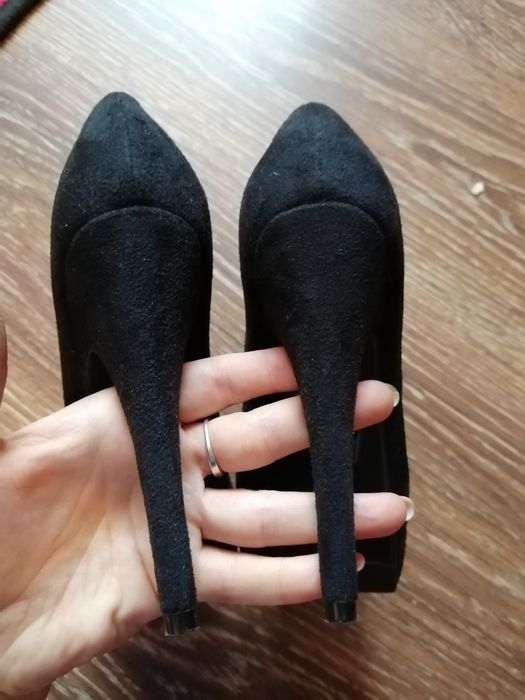 Туфли замшевые 36 размер
