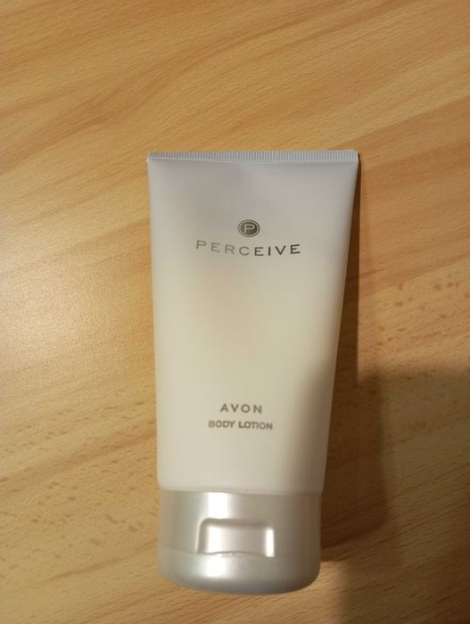 Avon Balsam do ciała Perceive 150 ml