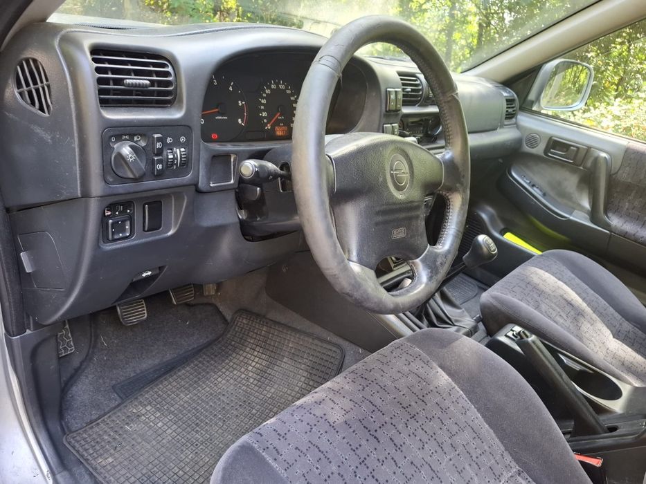 Opel Frontera 2.2dti