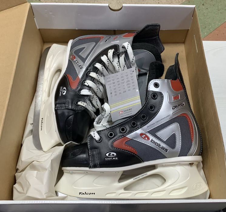 Ковзани (хокейні) Botas