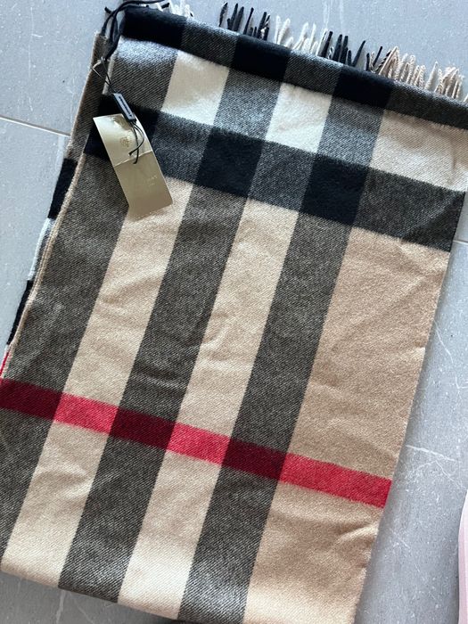 Kaszmirowy szal Burberry