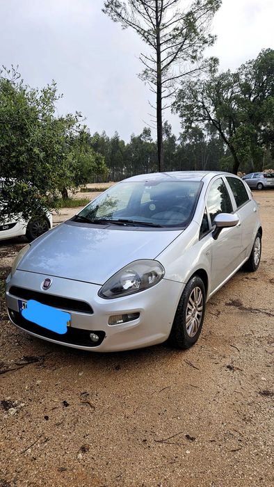 Carro Fiat Punto 2015