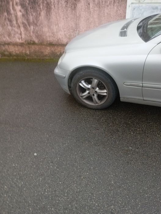 Vendo Mercedes c200